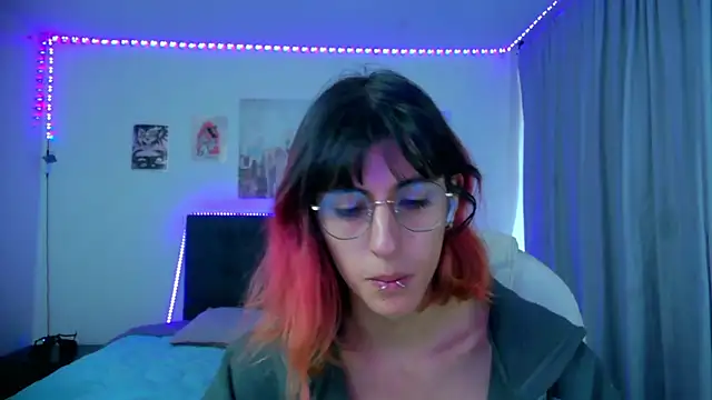 Snapshot of goth_minerva chatting on 03.26.26 goth minerva online show from 03.26.26