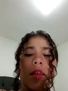 Snapshot of daika31 chatting on 10.12.25 daika31 online show from 10.12.25