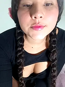 Snapshot of daika31 chatting on 11.01.25 daika31 online show from 11.01.25