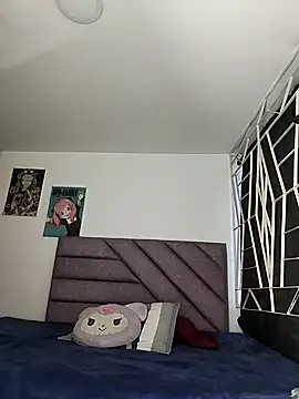 KARINNA  RAVEN online show from 04.07.26