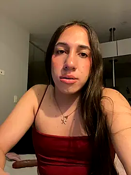 Snapshot of Tiana_Paez1 chatting on 12.02.25 Tiana Paez1 online show from 12.02.25