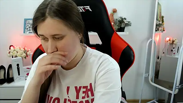 Lucky Lana online show from 03.05.26