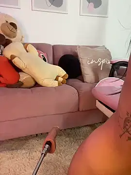 ariana bae  online show from 03.19.25