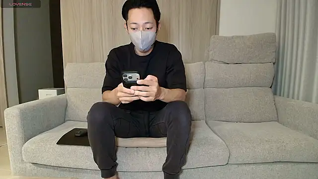 i am Hiro online show from 06.26.26