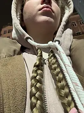 bambi lu online show from 11.01.25