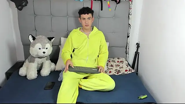 jeims hotboy online show from 10.12.25