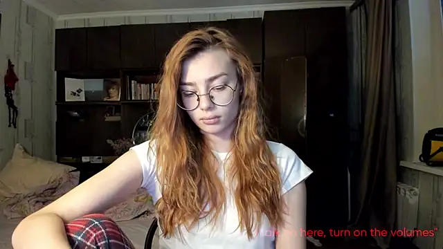 AngelaSwan online show from 10.13.25
