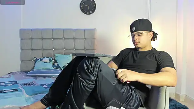 samxx muscle online show from 11.03.25