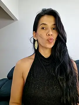 suzy20252 online show from 09.23.25