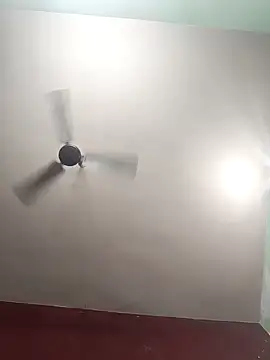 Eshwari Chopra online show from 09.17.25