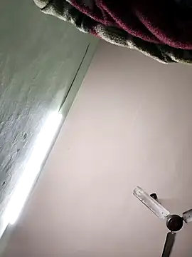 Eshwari Chopra online show from 10.24.25