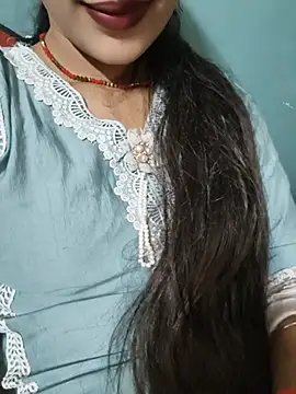 Snapshot of Eshwari_Chopra chatting on 05.16.26 Eshwari Chopra online show from 05.16.26