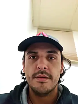 Snapshot of Jozaza92 chatting on 09.12.25 Jozaza92 online show from 09.12.25