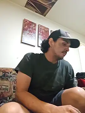 Snapshot of Jozaza92 chatting on 10.19.25 Jozaza92 online show from 10.19.25