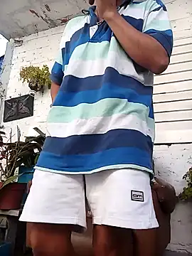 Snapshot of Tiococo420 chatting on 09.24.25 Tiococo420 online show from 09.24.25