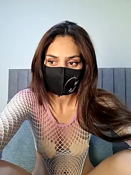 Snapshot of Assil_sexy chatting on 06.17.26 Assil sexy online show from 06.17.26