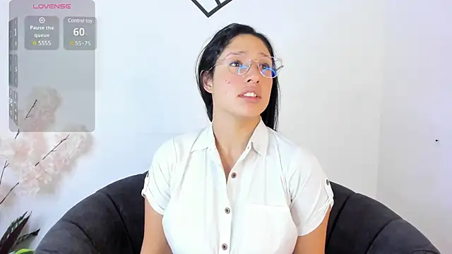 Elaine87  online show from 03.20.25