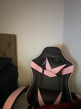 Manu 2002  online show from 09.12.25