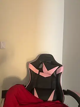 Manu 2002  online show from 11.12.25