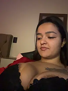 Manu 2002  online show from 02.24.26