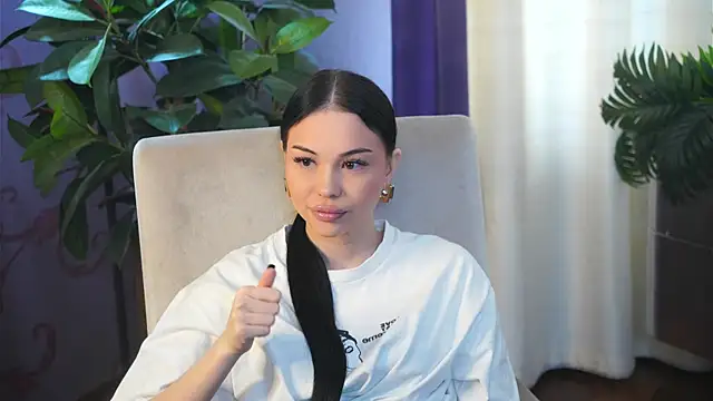 MaidaHayne online show from 03.21.25