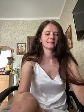 Snapshot of MariannaSida chatting on 07.27.26 MariannaSida online show from 07.27.26