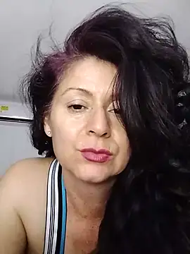 Snapshot of lunadicty chatting on 08.02.26 lunadicty online show from 08.02.26