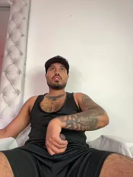 PapiStan online show from 11.26.25