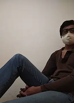 Snapshot of SunkLupus chatting on 03.23.25 SunkLupus online show from 03.23.25