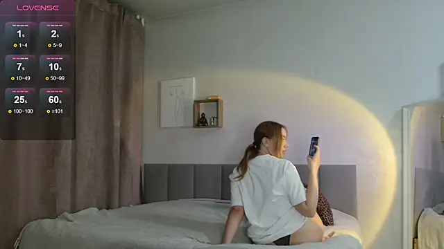 Snapshot of Eva___forever chatting on 02.27.26 Eva forever online show from 02.27.26