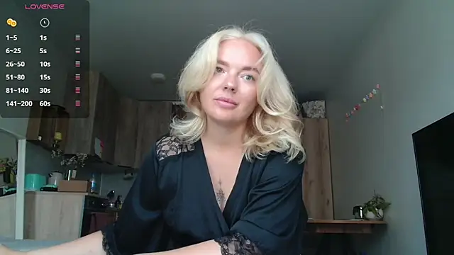 Snapshot of Eva___forever chatting on 07.02.26 Eva forever online show from 07.02.26
