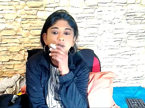 IndianPleasurez1 online show from 09.29.25