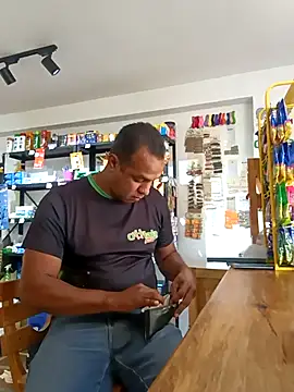 elnegro707070 online show from 10.17.25