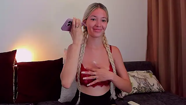 Melisa Sun  online show from 02.28.26