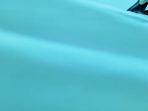 Raven goth online show from 12.19.25