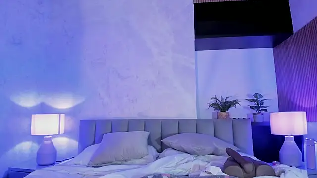 Snapshot of AlissaJoness chatting on 09.14.25 AlissaJoness online show from 09.14.25