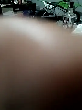 Tattyrob87 online show from 03.21.25