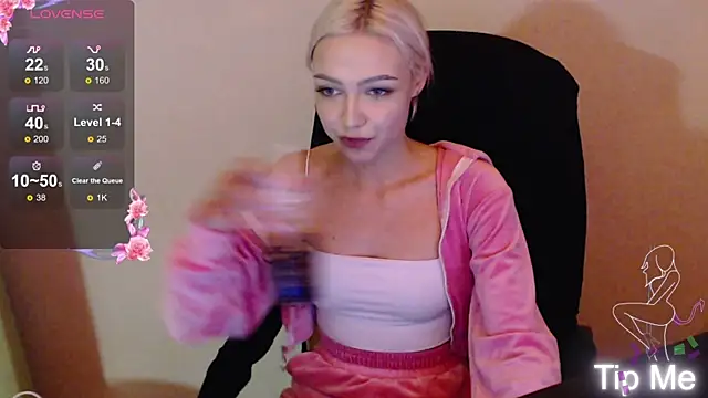 LinaLirian online show from 10.09.25