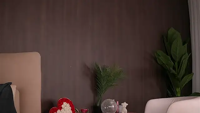 ChloeDevine online show from 02.20.26