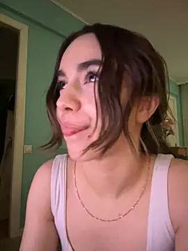 Snapshot of CupSizeGirl chatting on 02.01.26 CupSizeGirl online show from 02.01.26