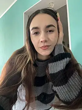 Snapshot of CupSizeGirl chatting on 02.04.26 CupSizeGirl online show from 02.04.26