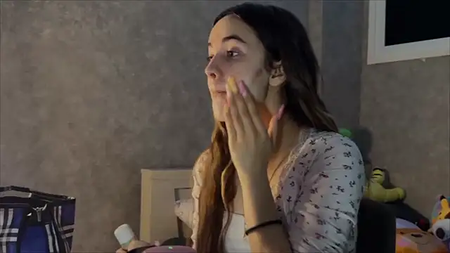 Snapshot of CupSizeGirl chatting on 02.07.26 CupSizeGirl online show from 02.07.26