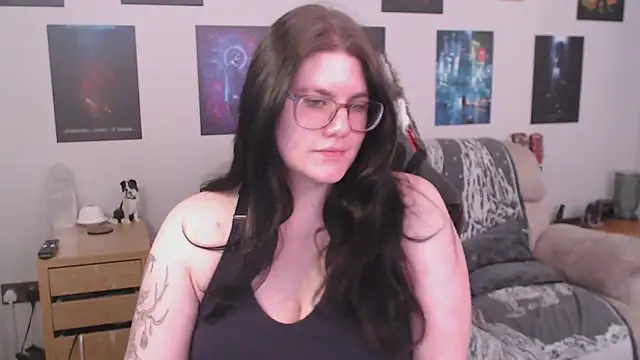 GothSuccubusBabe online show from 01.19.26