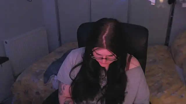 Snapshot of GothSuccubusBabe chatting on 05.02.26 GothSuccubusBabe online show from 05.02.26