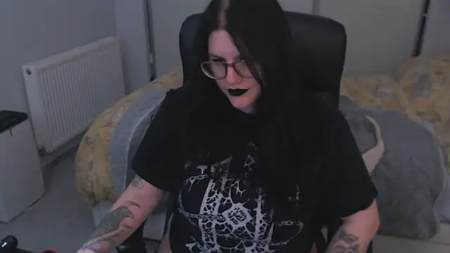 Snapshot of GothSuccubusBabe chatting on 07.26.26 GothSuccubusBabe online show from 07.26.26