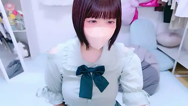 Snapshot of _suika_ chatting on 05.30.26 suika online show from 05.30.26