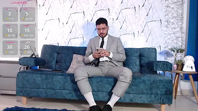 Snapshot of samuelcoopeer chatting on 09.28.25 samuelcoopeer online show from 09.28.25