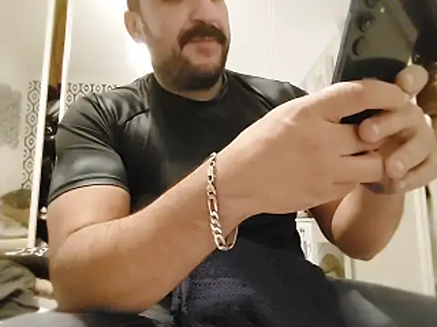 CloudyMuscleBeefy online show from 10.26.25