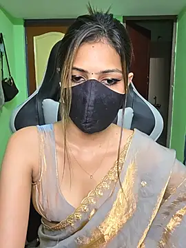 Isha Sax online show from 04.12.26