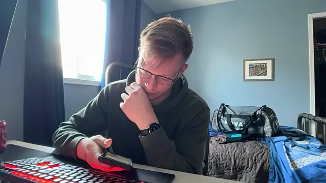 Snapshot of lustylyndon chatting on 05.24.26 lustylyndon online show from 05.24.26